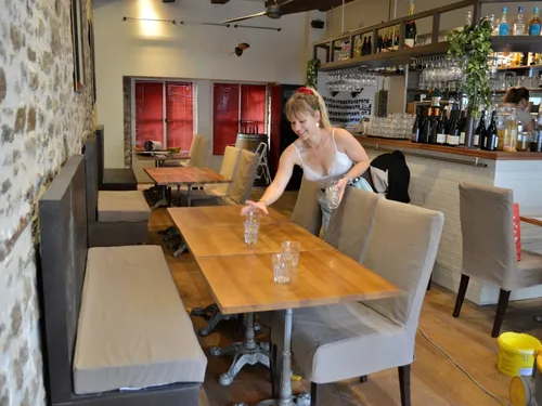 Le déconfinement s'amplifie avec l'ouverture des salles de restaurant